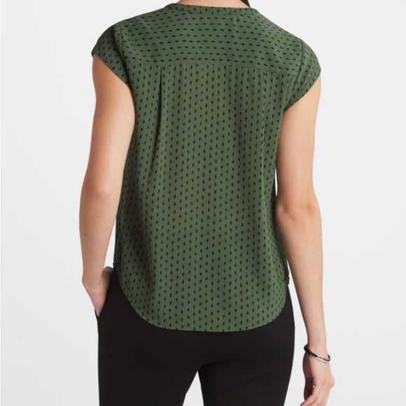 Lilian V-Neck Blouse in Olive. New! - Picture 3 of 4